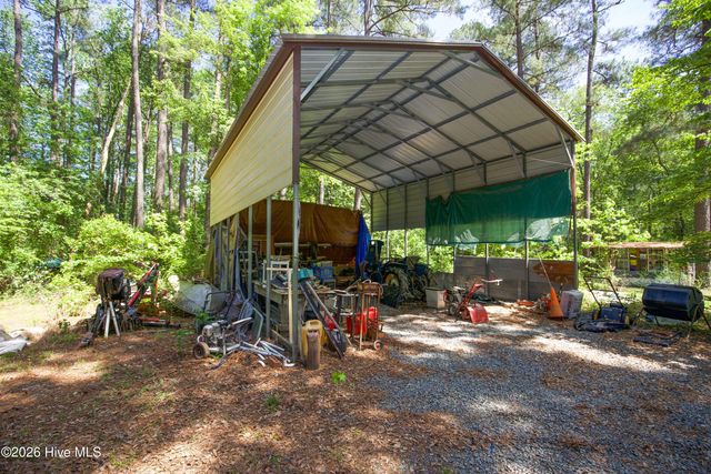 168 Riverview Drive, Vass, NC 28394