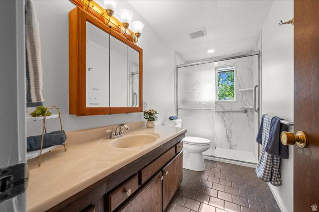 1487 N 700 W, West Bountiful, UT 84087