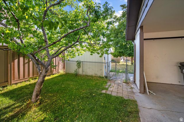 1487 N 700 W, West Bountiful, UT 84087