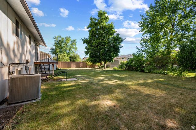 1487 N 700 W, West Bountiful, UT 84087