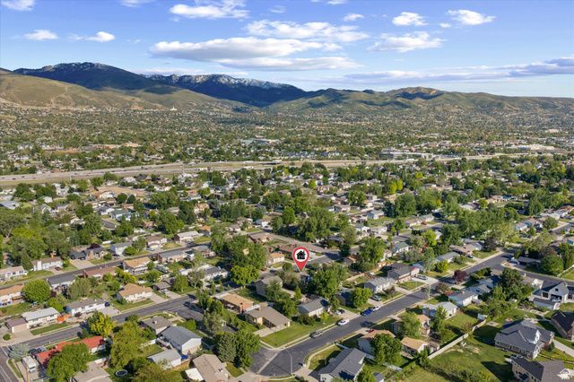 1487 N 700 W, West Bountiful, UT 84087
