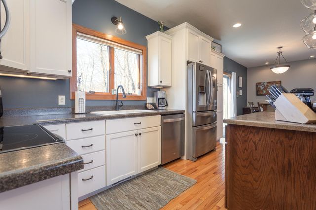 2380 Highland Trail SW, Alexandria, MN 56308