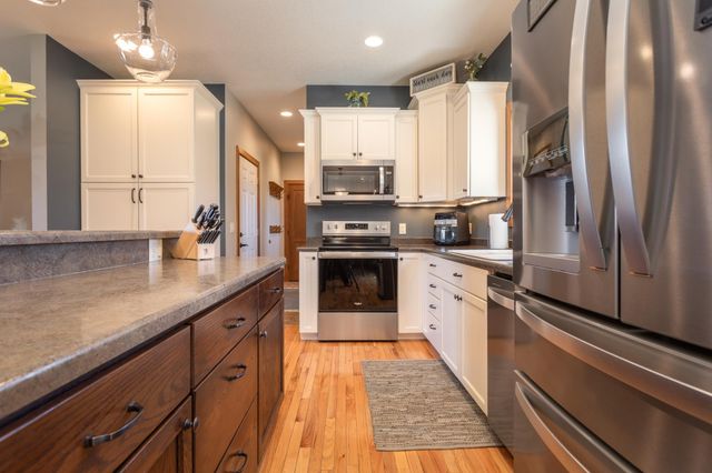 2380 Highland Trail SW, Alexandria, MN 56308