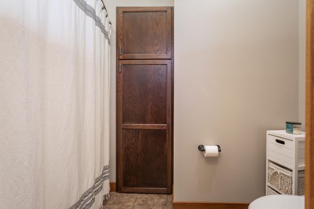 2380 Highland Trail SW, Alexandria, MN 56308