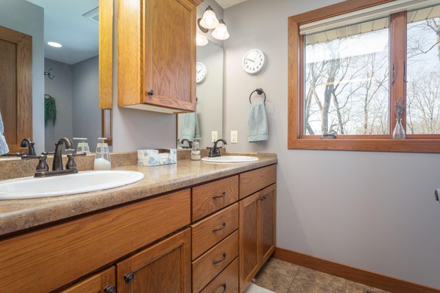 2380 Highland Trail SW, Alexandria, MN 56308