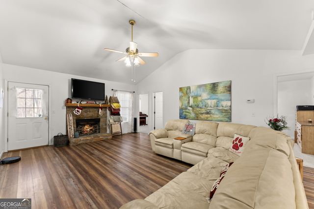 175 Blacks Mill Court, Dawsonville, GA 30534