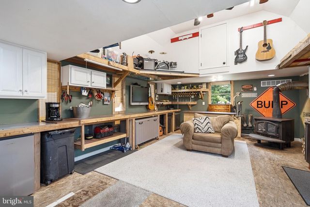 1269 TANYARD RD, Sewell, NJ 08080