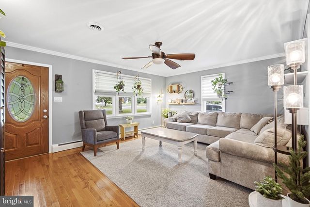 1269 TANYARD RD, Sewell, NJ 08080