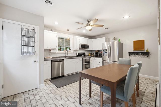 1269 TANYARD RD, Sewell, NJ 08080