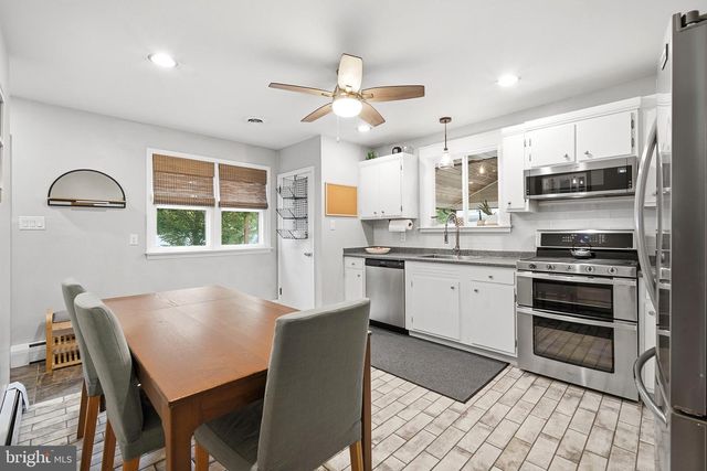 1269 TANYARD RD, Sewell, NJ 08080
