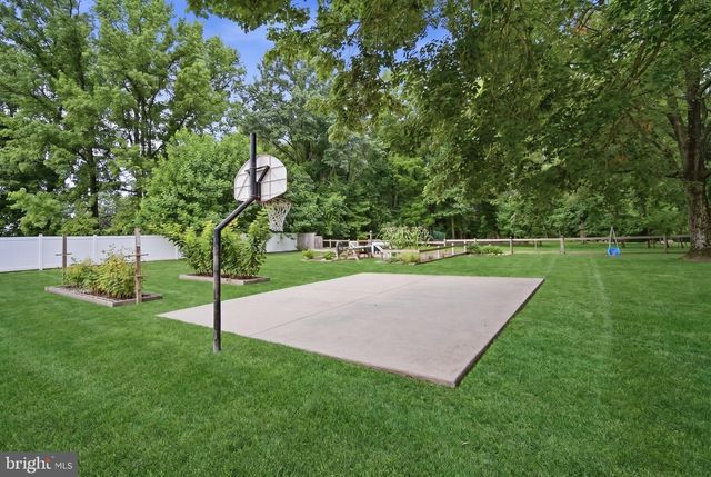 1269 TANYARD RD, Sewell, NJ 08080