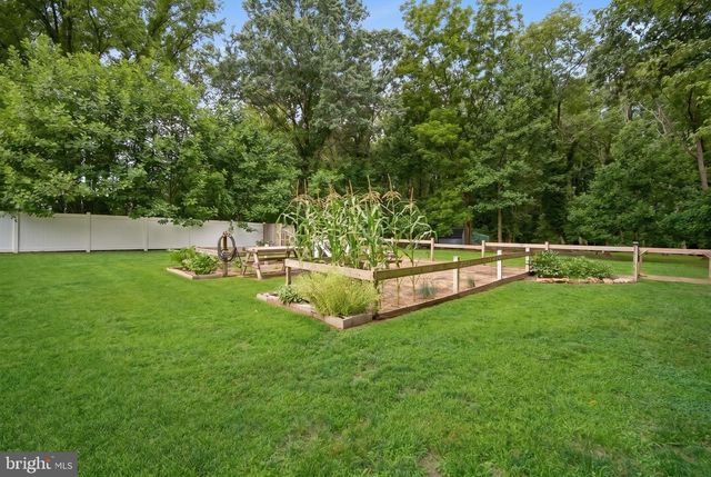 1269 TANYARD RD, Sewell, NJ 08080