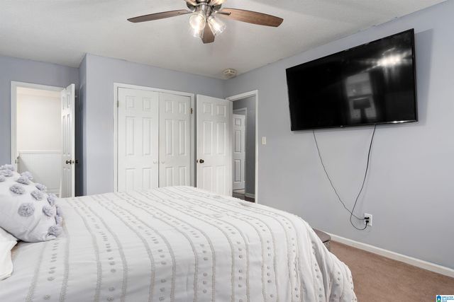 322 SOUTHERN HILLS DRIVE, Calera, AL 35040