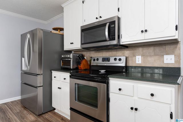 322 SOUTHERN HILLS DRIVE, Calera, AL 35040