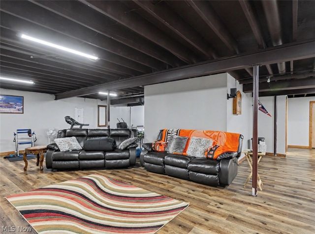 346 Lakewick Lane, Willowick, OH 44095