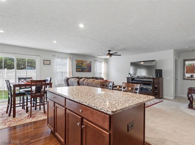 346 Lakewick Lane, Willowick, OH 44095