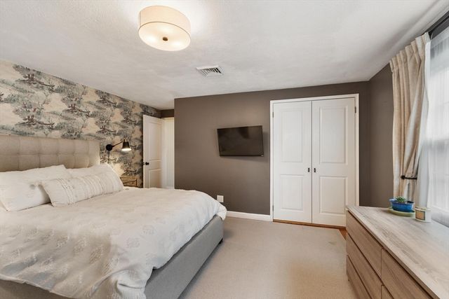 22 Pine Hill Road, Swampscott, MA 01907