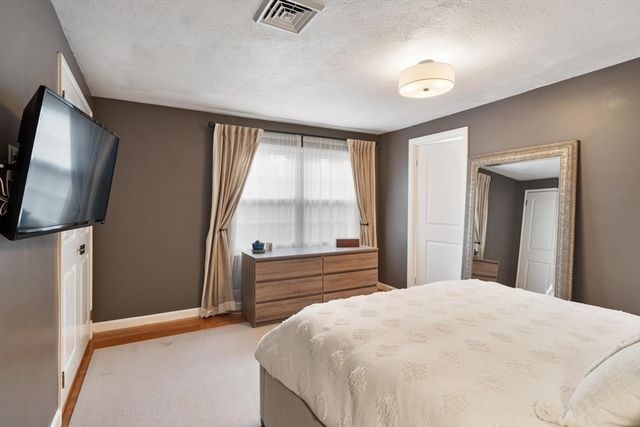 22 Pine Hill Road, Swampscott, MA 01907