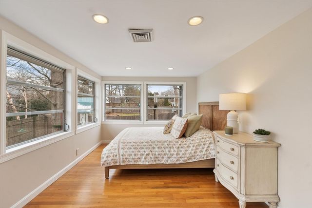 22 Pine Hill Road, Swampscott, MA 01907