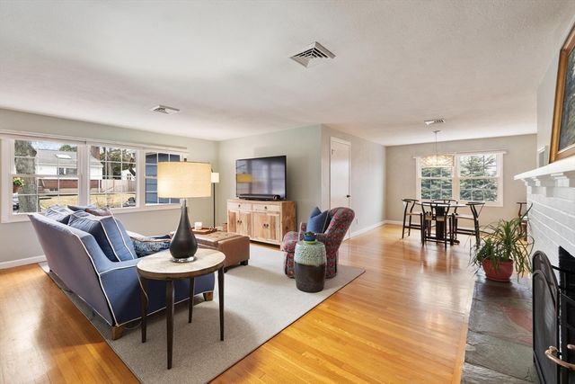 22 Pine Hill Road, Swampscott, MA 01907