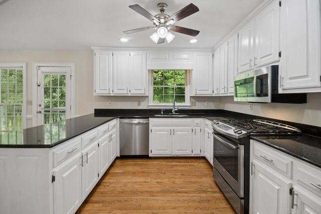 1200 Lambeth Way SE, Conyers, GA 30013