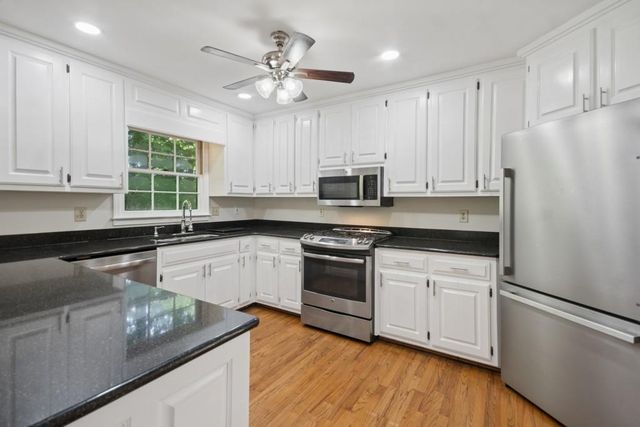 1200 Lambeth Way SE, Conyers, GA 30013
