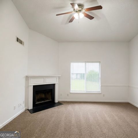 65 Waters Edge Way, Fayetteville, GA 30215