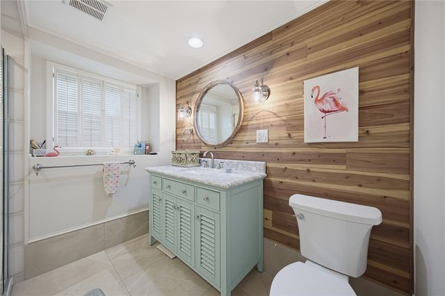 113 E Janin Cir, Portland, TX 78374