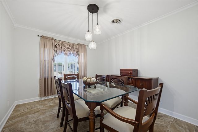 113 E Janin Cir, Portland, TX 78374