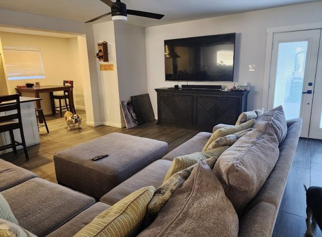 2129 Goerte Drive, Grand Prairie, TX 75051