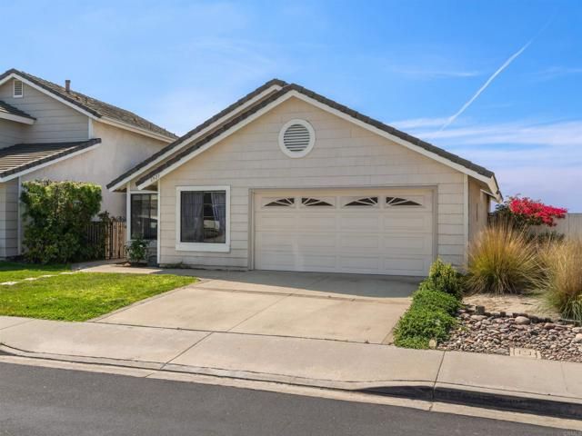 6923 Whitecap, Carlsbad, CA 92011