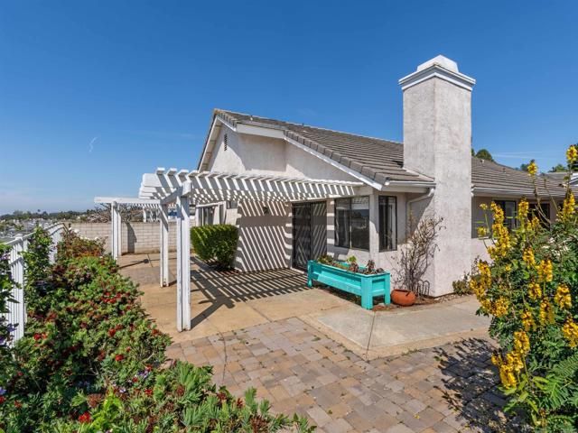 6923 Whitecap, Carlsbad, CA 92011