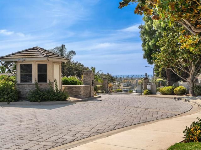 6923 Whitecap, Carlsbad, CA 92011