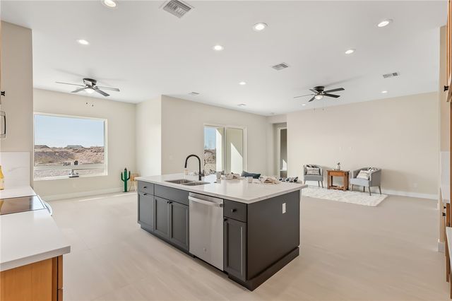 3090 Canyon De Chelly Drive, Bullhead City, AZ 86429