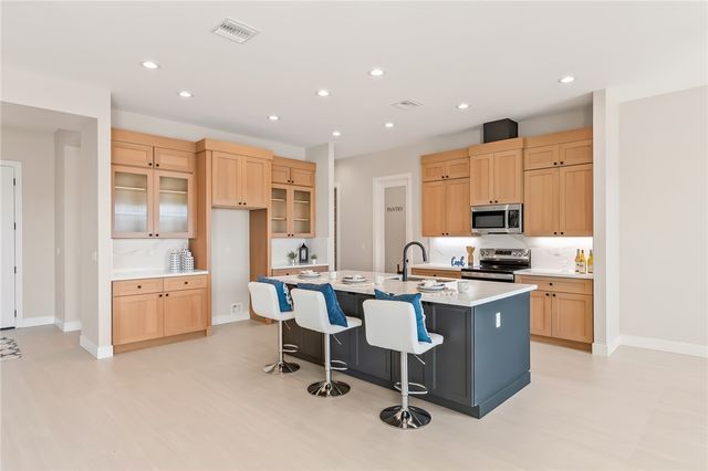 3090 Canyon De Chelly Drive, Bullhead City, AZ 86429