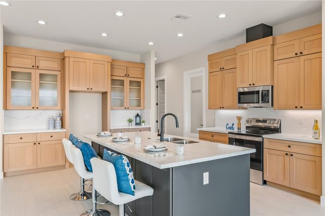 3090 Canyon De Chelly Drive, Bullhead City, AZ 86429