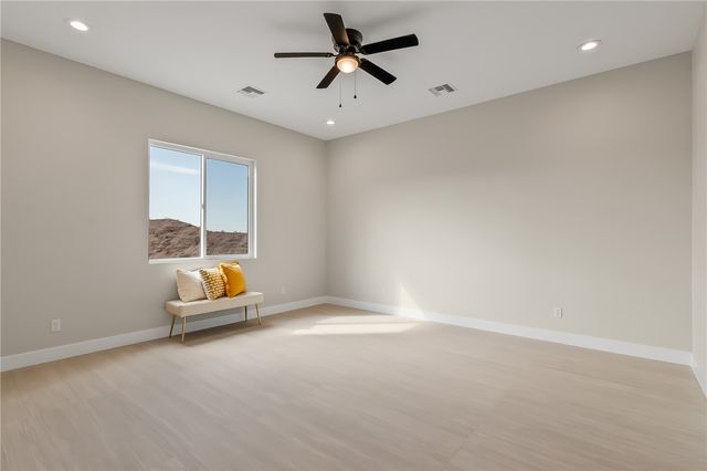 3090 Canyon De Chelly Drive, Bullhead City, AZ 86429