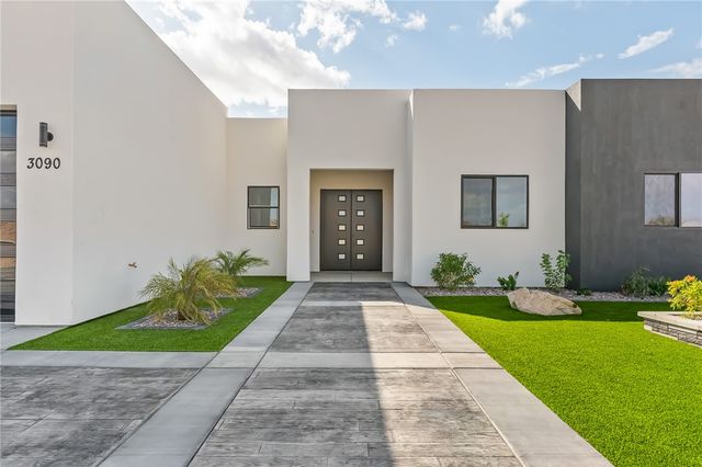 3090 Canyon De Chelly Drive, Bullhead City, AZ 86429