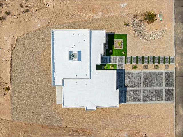 3090 Canyon De Chelly Drive, Bullhead City, AZ 86429