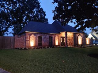 8338 Bo Jack Drive, Houston, TX 77040
