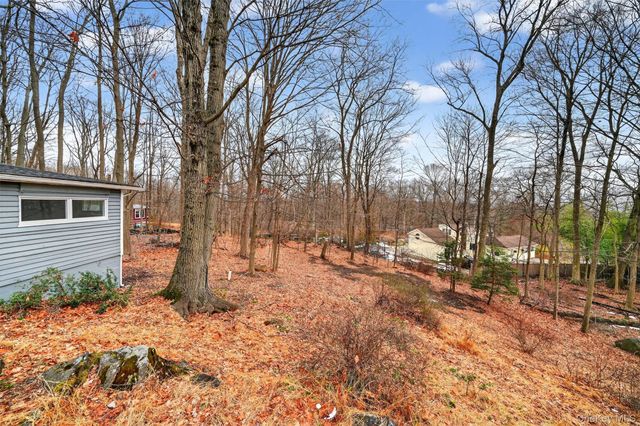 98 Mount Airy Road S, Croton-on-hudson, NY 10520