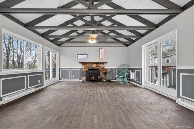 98 Mount Airy Road S, Croton-on-hudson, NY 10520