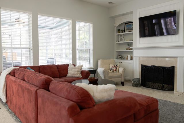 2185 Tall Grass Circle, Mount Pleasant, SC 29466