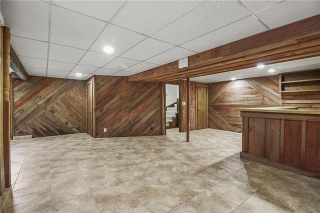 2016 N Lazy Branch Road, Independence, MO 64058
