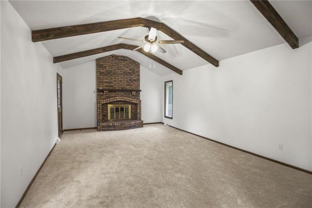 2016 N Lazy Branch Road, Independence, MO 64058