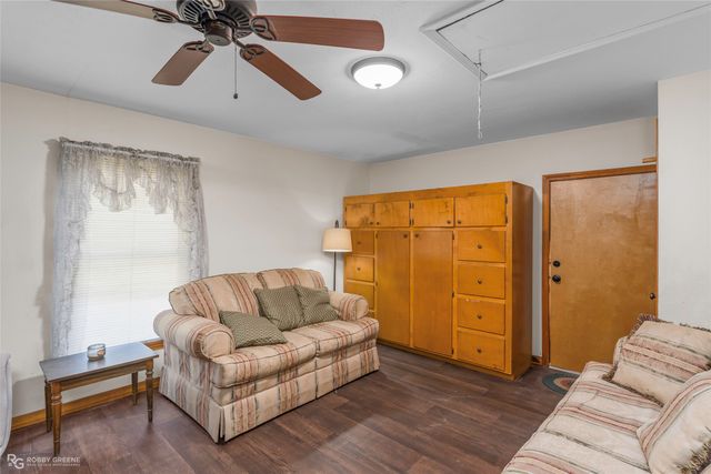 1815 S Brookwood Drive, Shreveport, LA 71118