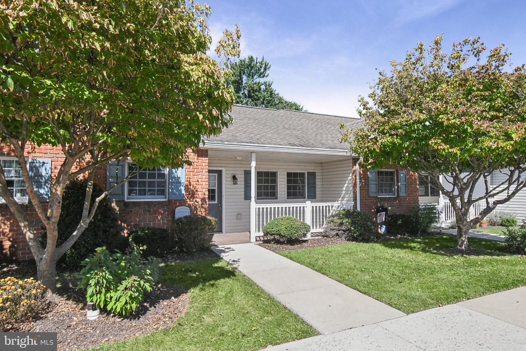 2461 E HIGH ST #CH, Pottstown, PA 19464 — exterior