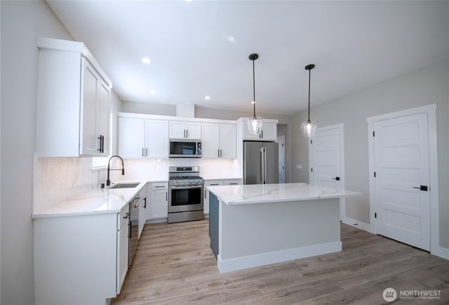 420 Elderberry Lane SW, Ocean Shores, WA 98569