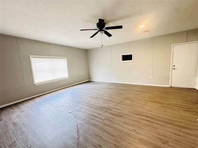 12315 E 24th Street, Tulsa, OK 74129