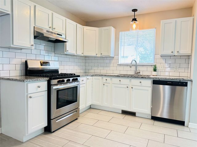 12315 E 24th Street, Tulsa, OK 74129